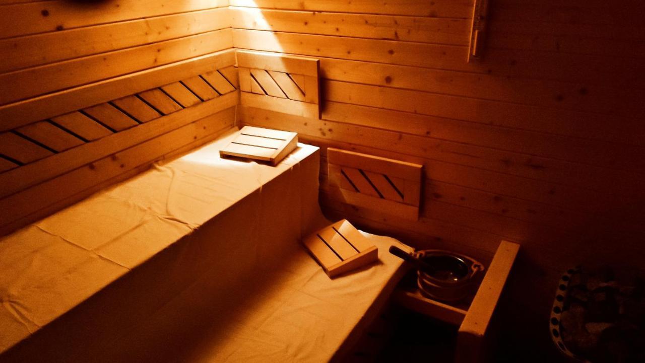 Panoráma Vendégház Lupeni  Extérieur photo